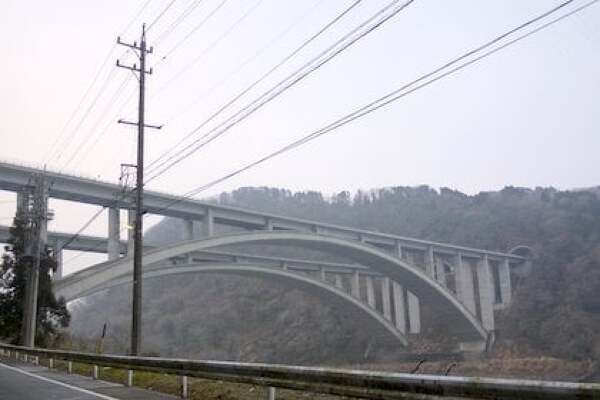新東名高速道路 新富士川橋の写真