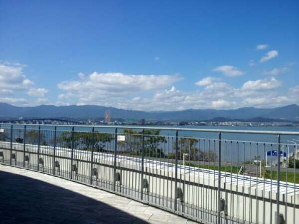 ピエリ守山からの琵琶湖の写真