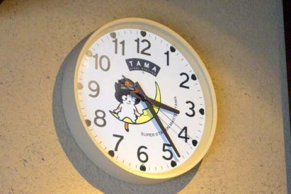 貴志駅の時計の写真