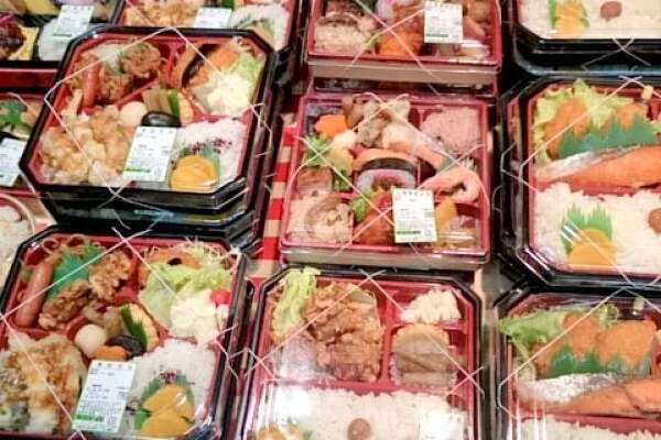 河合寿司ＯＫＢストリート店のお弁当の写真