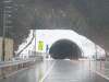 飛横断自動車道の和良金山トンネルは今年開通を目標に工事中です