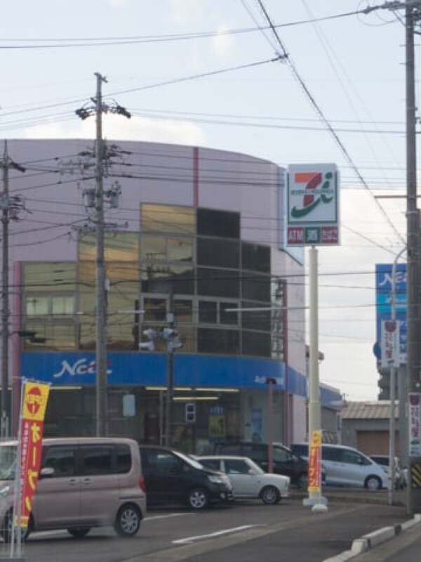 セブンイレブン岐阜東栄町店の看板の写真