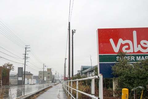 Vドラッグ高富北店は山県市のタチヤのお向かいにオープン予定です