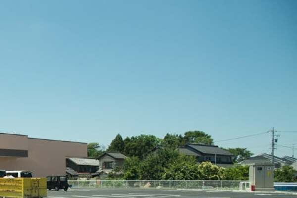 クスリのアオキ川島店の駐車場の写真