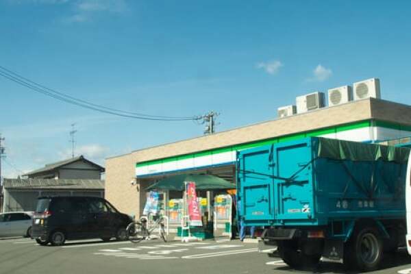 ファミリーマート岐阜太郎丸店の写真