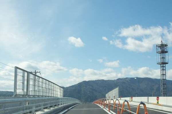 跨線橋の写真