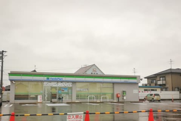 ファミリーマート羽島福寿町店の写真