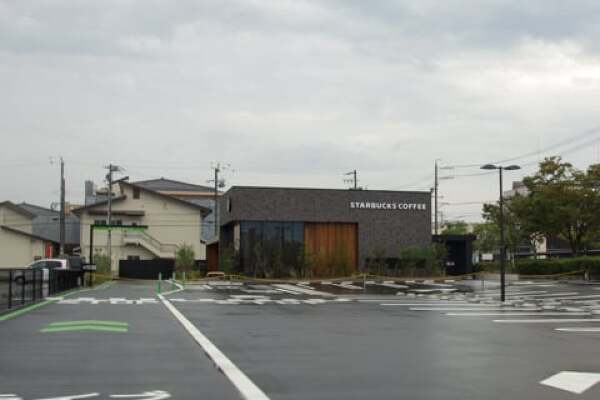 スターバックス松阪川井店の写真