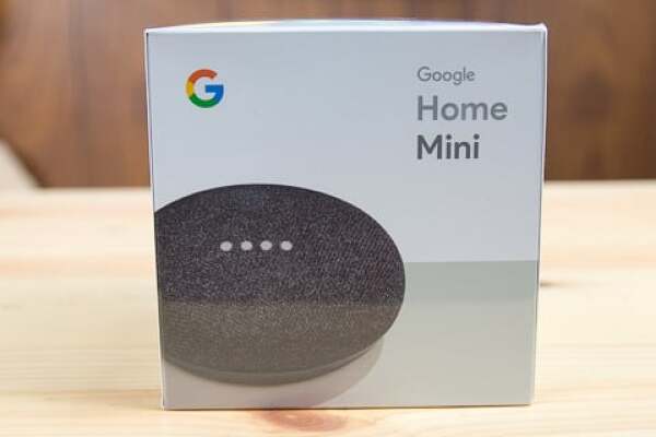 Google Home miniの写真