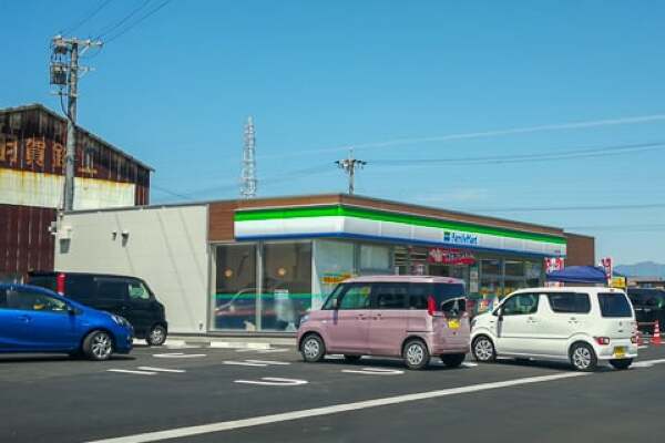 ファミリーマート大垣坂下町店の写真