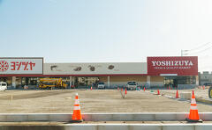 ヨシヅヤ笠松店はもうすぐ完成4月下旬オープン予定です