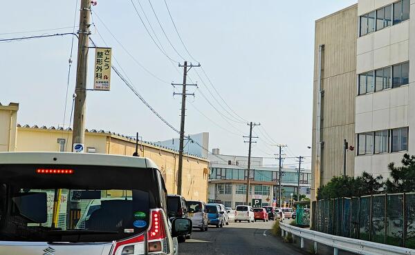 ヨシヅヤ笠松店の渋滞の写真