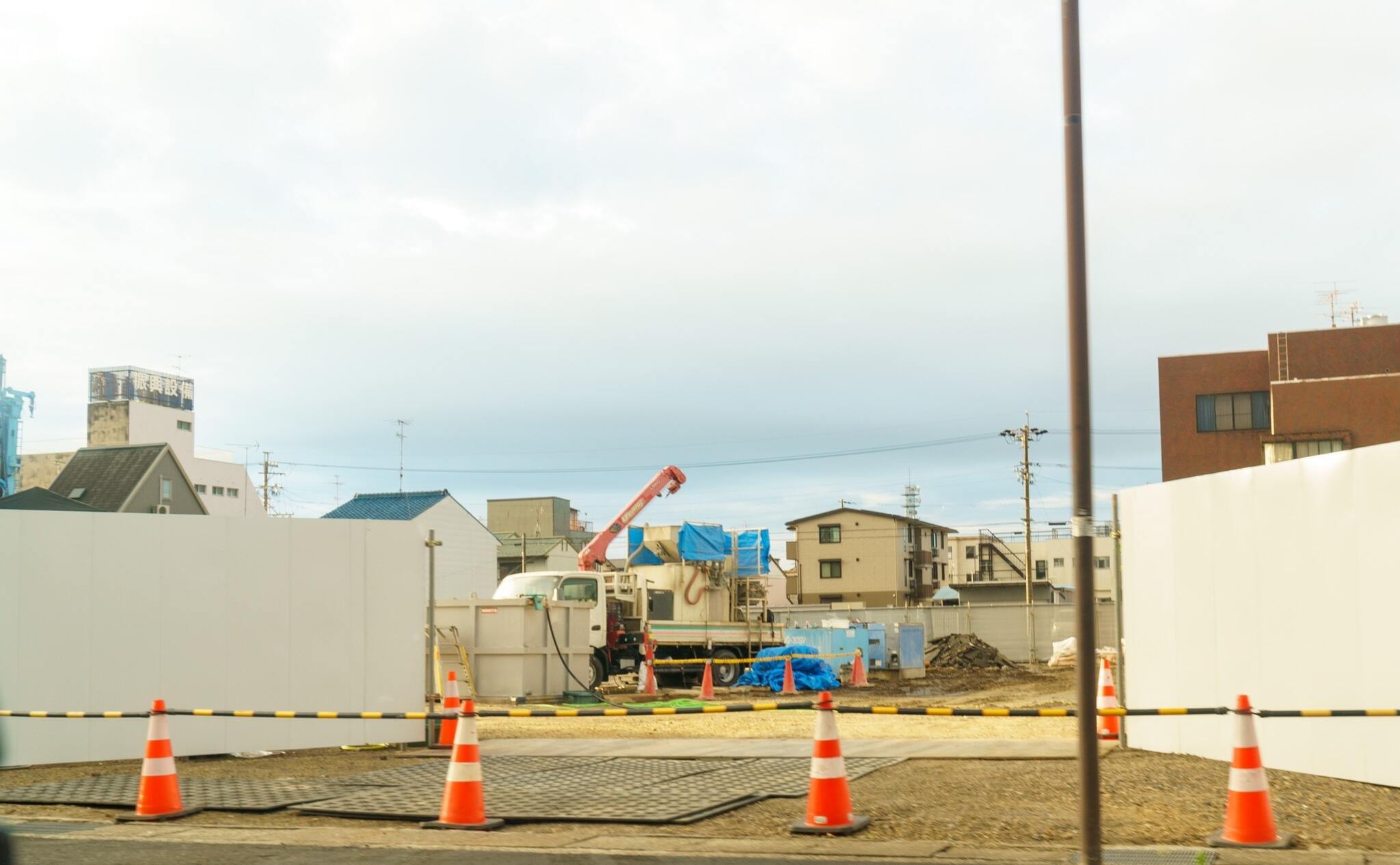 クスリのアオキ大島栄店の予定地の写真