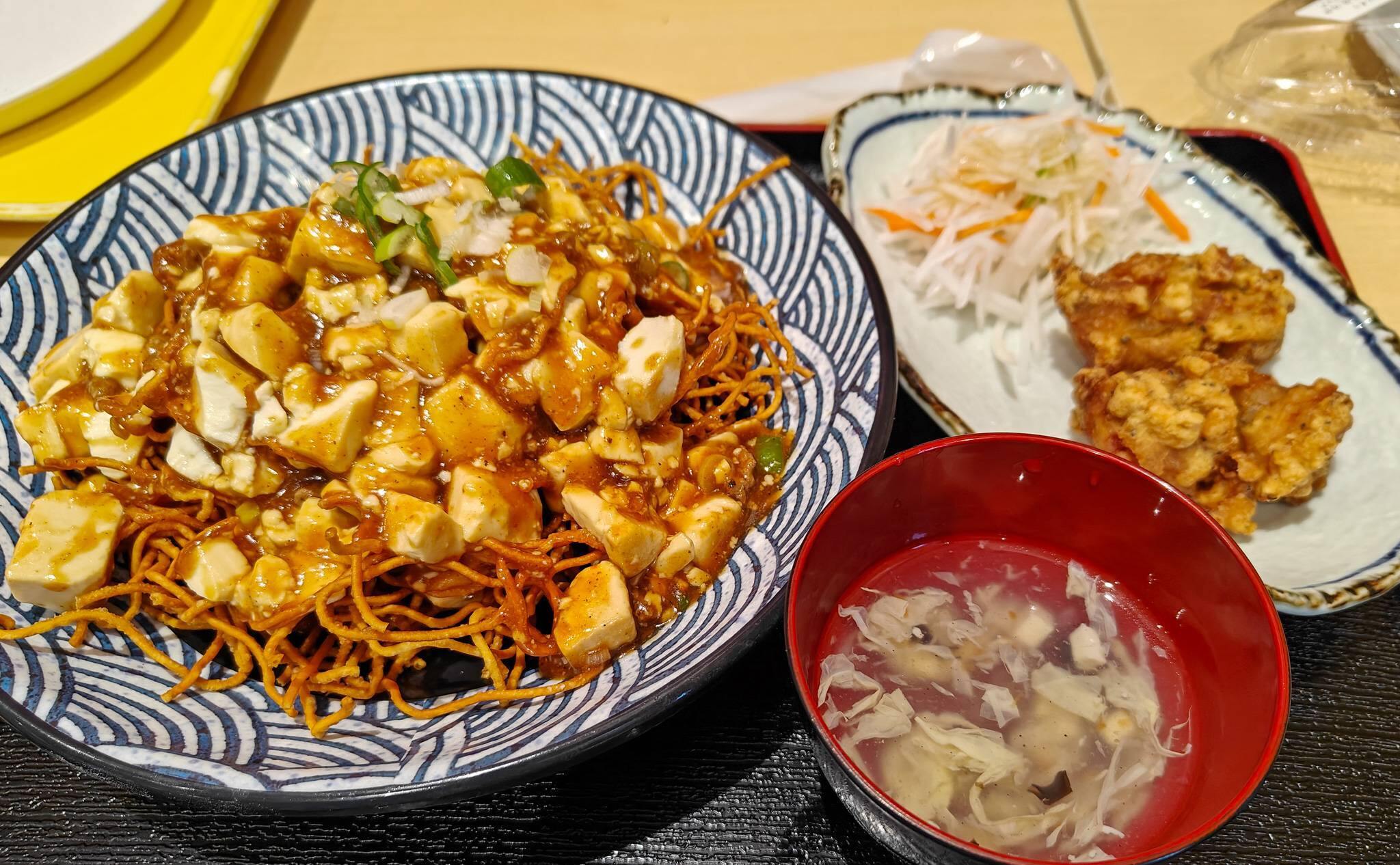 麻婆豆腐めんかけそば定食