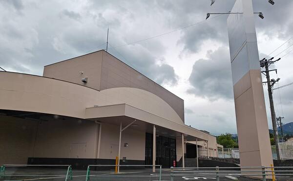カネスエ中津川店の予定地と思われる店舗の様子