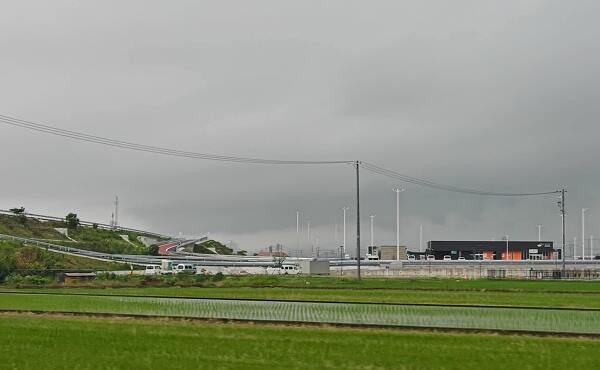 東海環状自動車道 本巣PA周辺の景観(2025年6月撮影)
