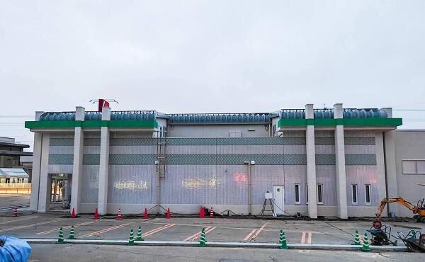 スギドラッグ高山西之一色店の外観(2025年5月撮影)