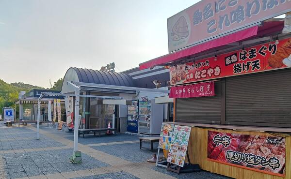 大山田PA (下り)の施設外観(2025年8月撮影)