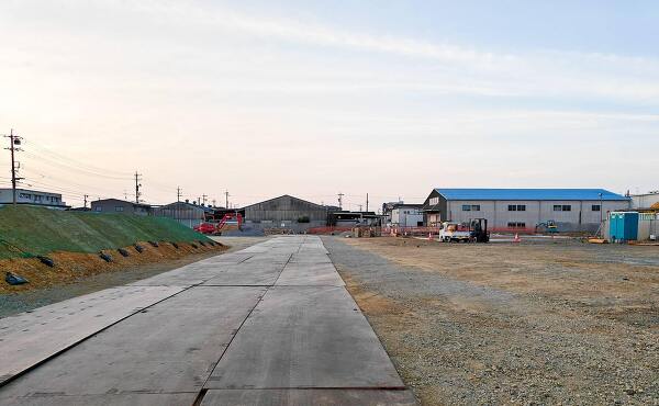 フィール浜松高丘店の基礎工事などの様子(2025年8月撮影)