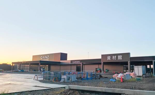 イオンタウン岐阜北方店に出店するカインズの店舗外観(2025年10月撮影)