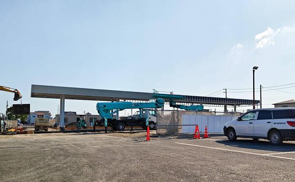 PLANTが運営するガソリンスタンドの外観(2025年11月撮影)