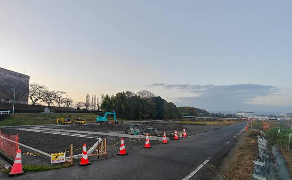 トライアル名張店のAエリア側の風景(2025年12月撮影)
