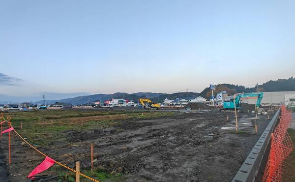 トライアル名張店のBエリアの造成工事(2025年12月撮影)