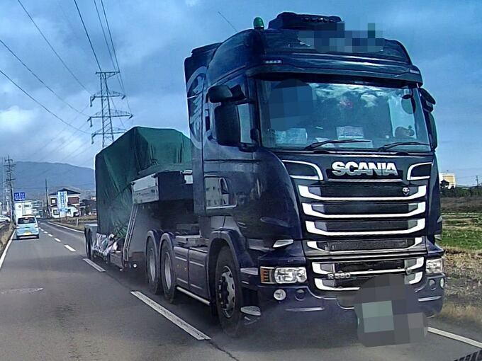 田舎でSCANIAと遭遇。の画像