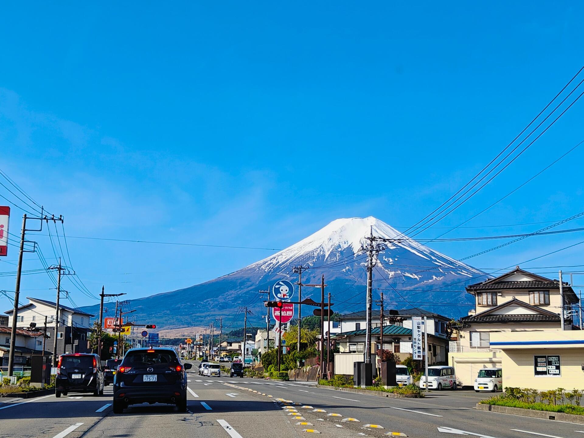 さぁ！富士山から離れますよ！の画像