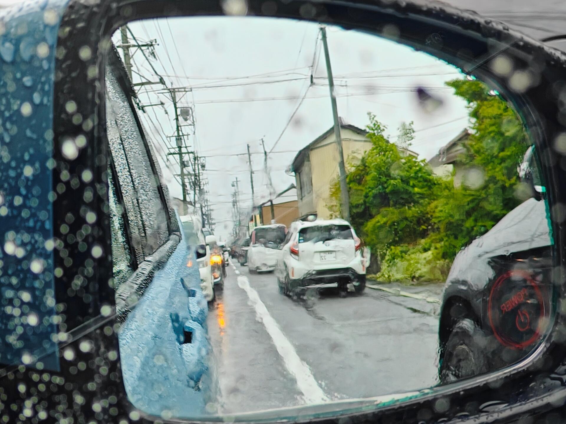 アクアウォーク大垣の北側の道の画像