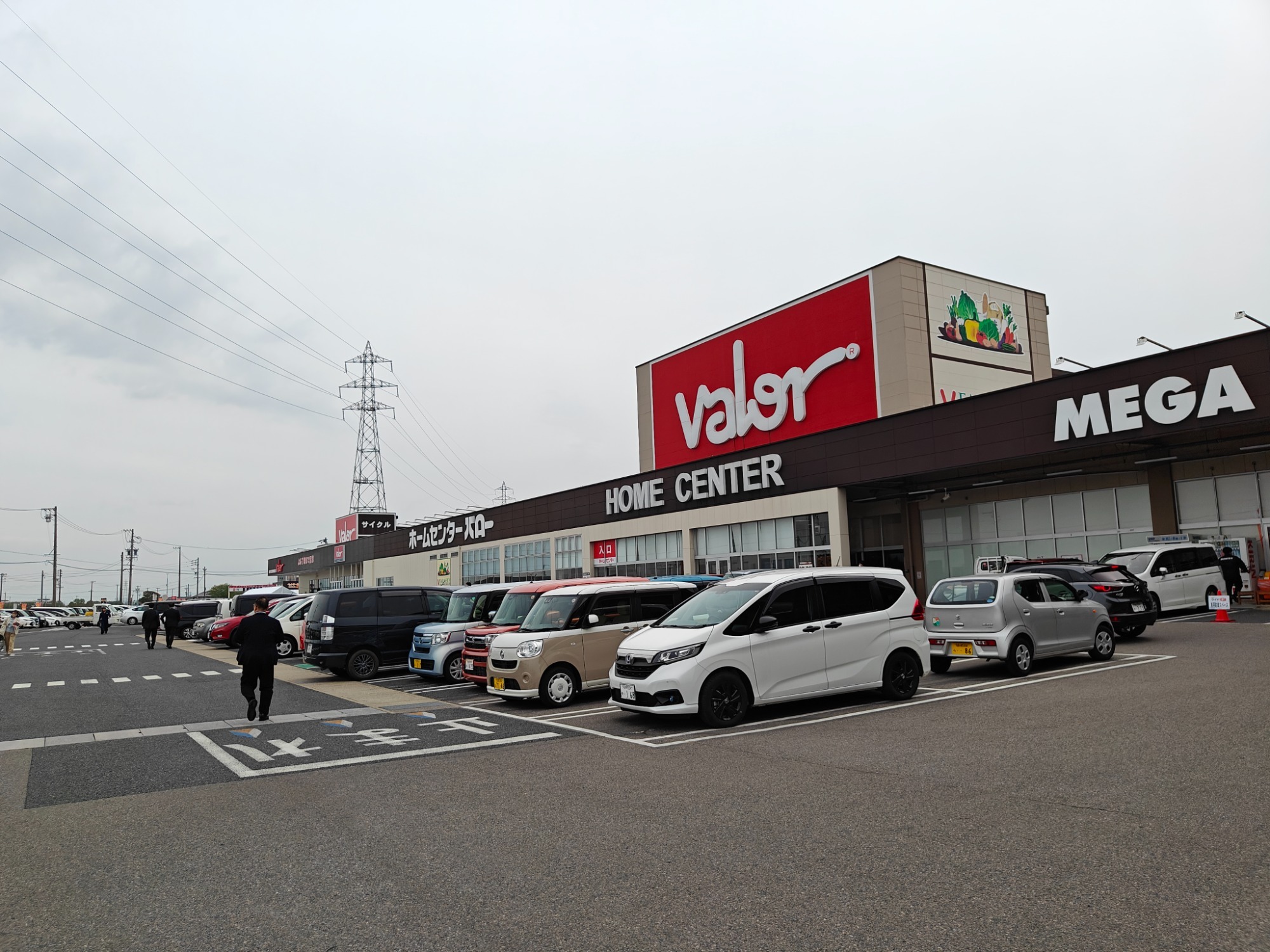 バロー稲沢平和店は大人気！の画像
