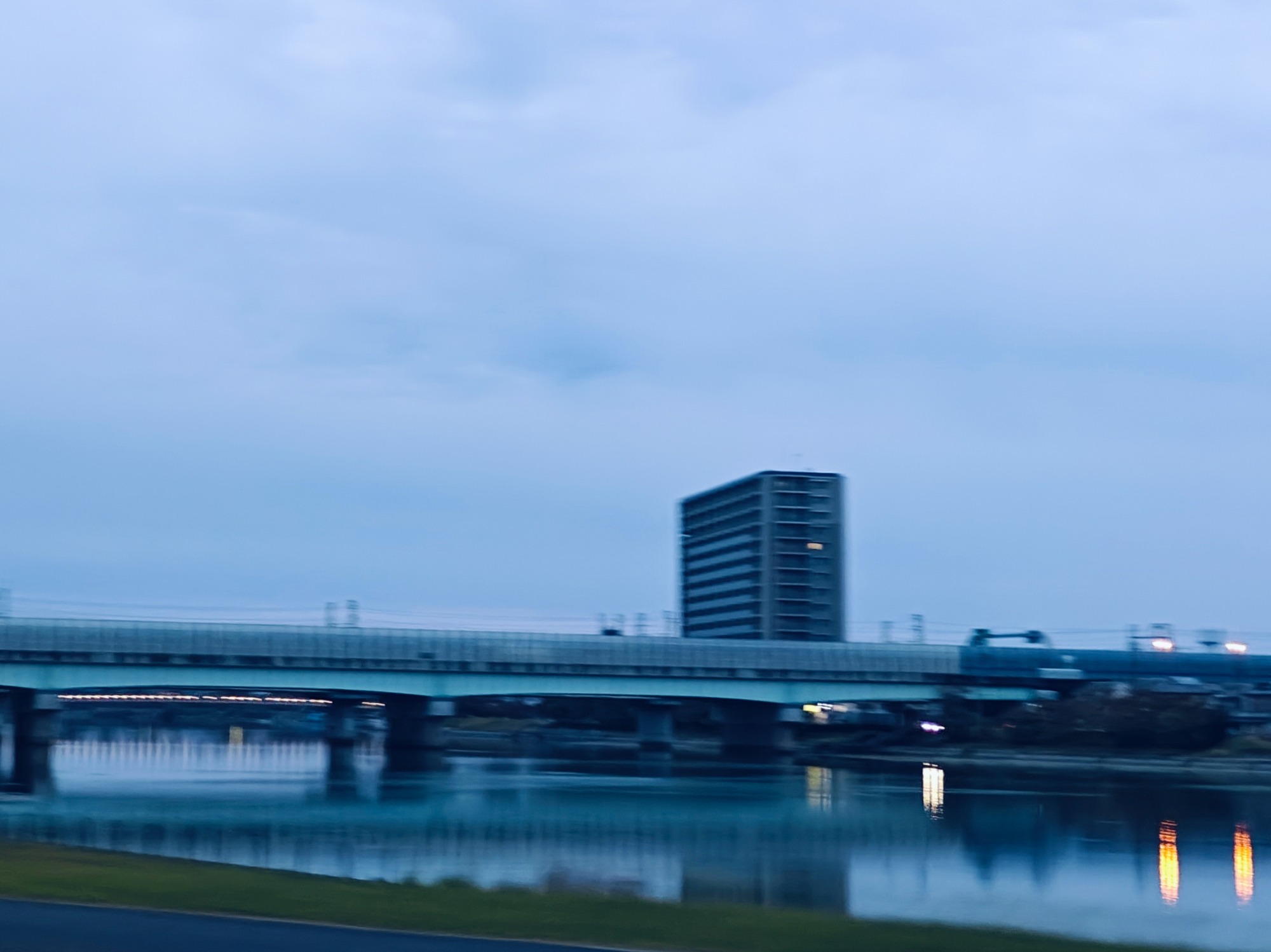 朝になりましたの画像