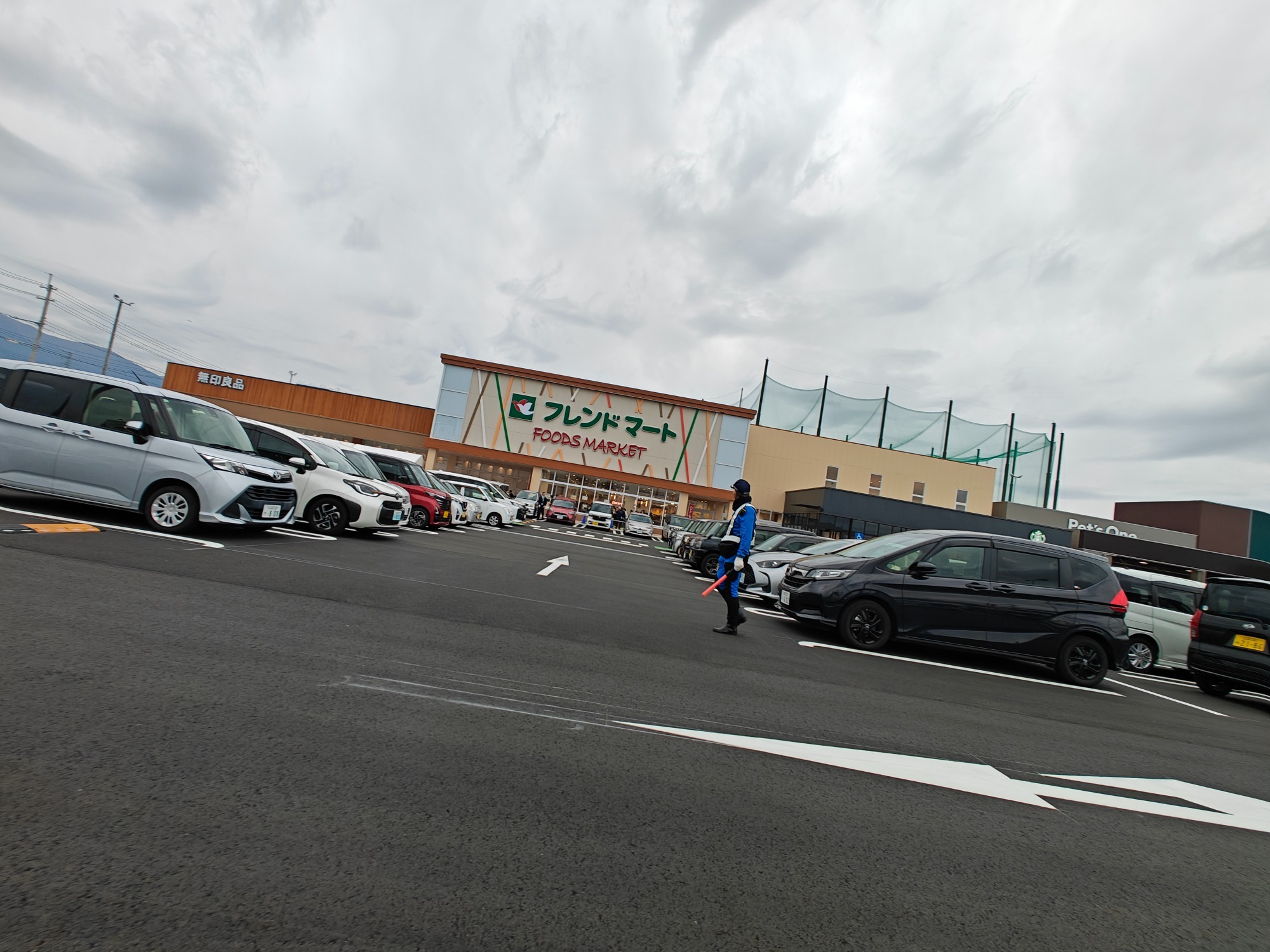 今堅田の平和堂の新店舗の画像